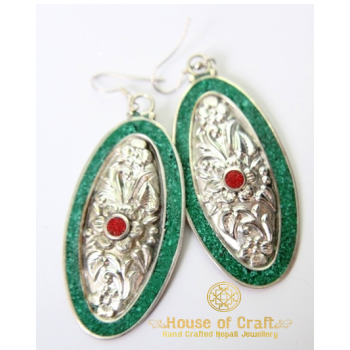 Hand-Made Light Weight White Metal Daicut Oval Earring